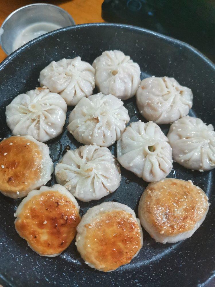 饺子皮版生煎包