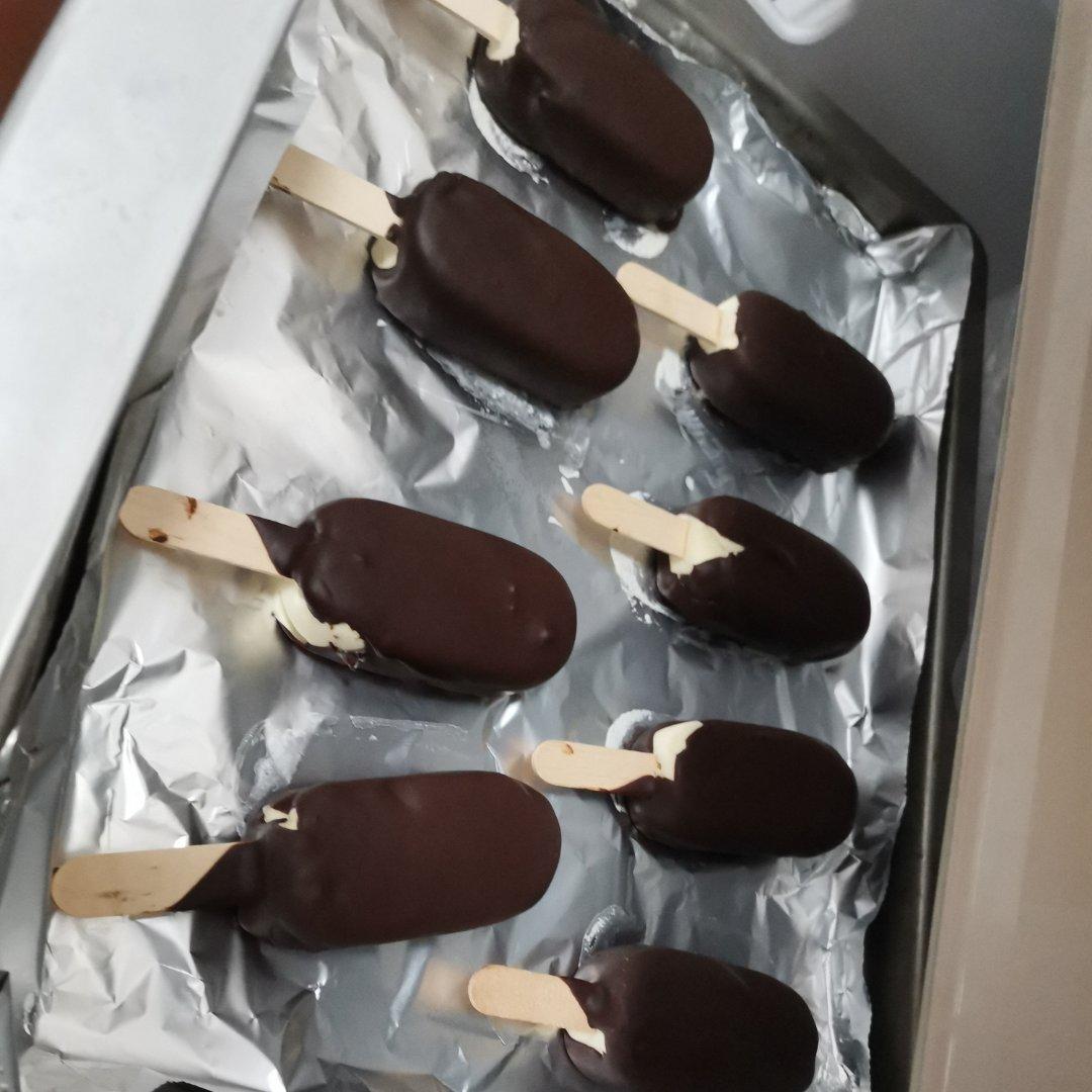 梦龙巧克力雪糕