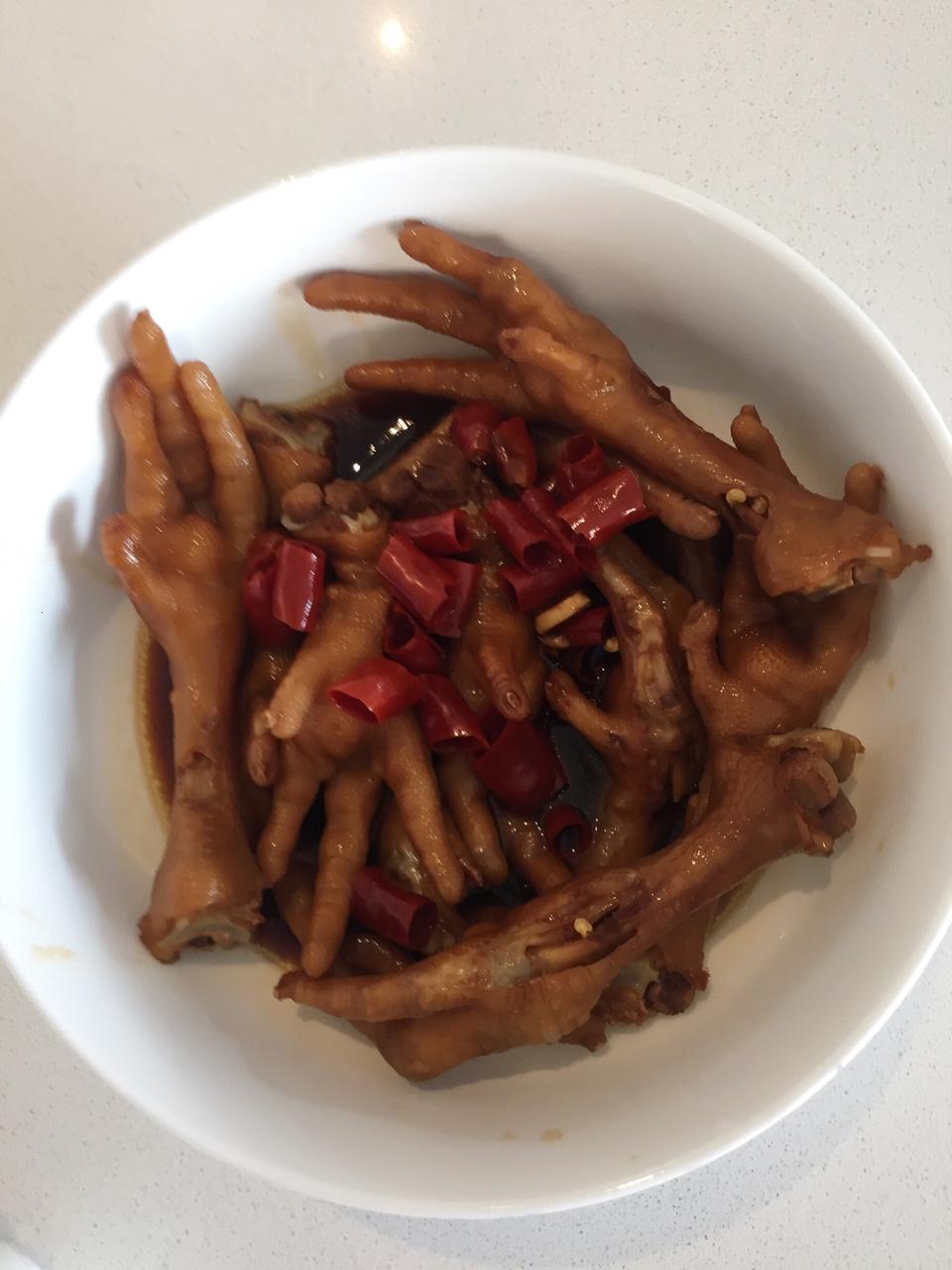 樱桃小77做的香辣卤鸡爪