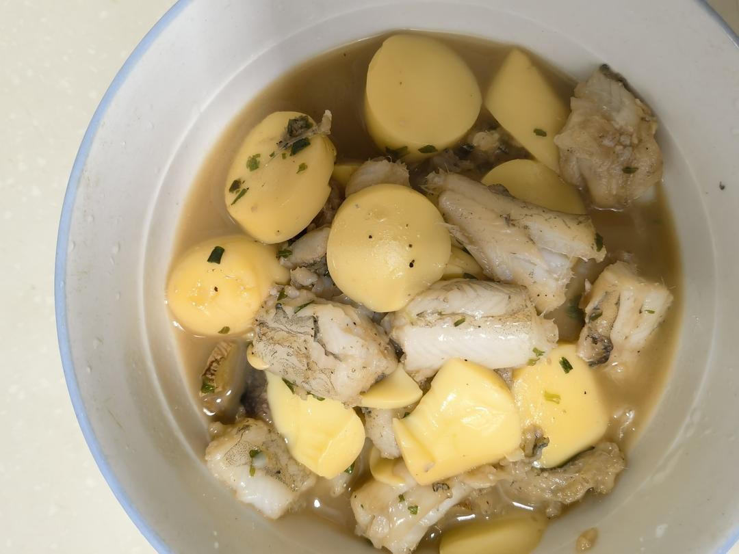 龙头鱼（虾潺、豆腐鱼）烧豆腐