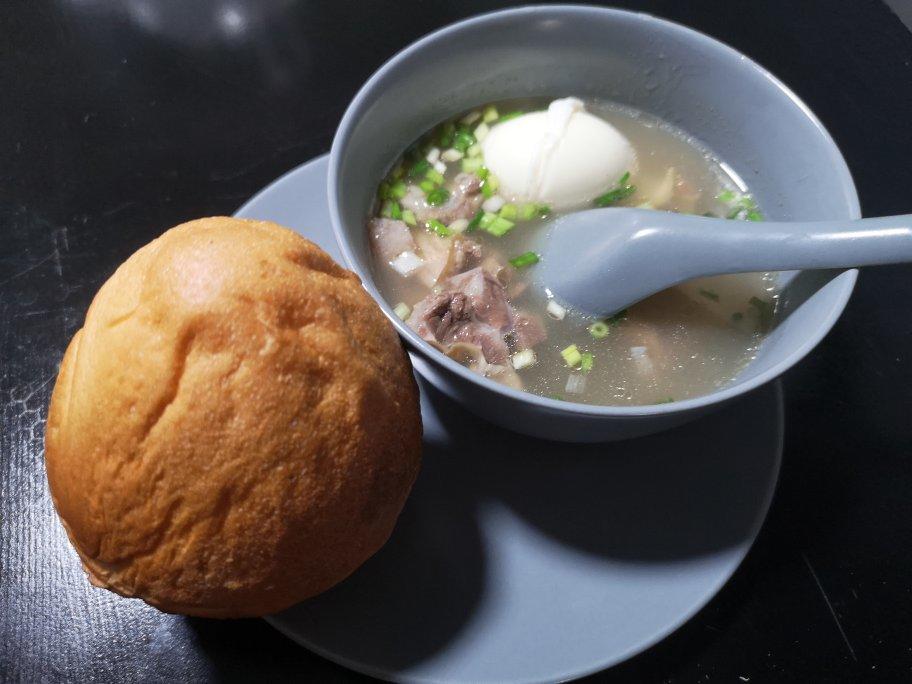 鲜掉眉毛的清炖牛肉汤（面）