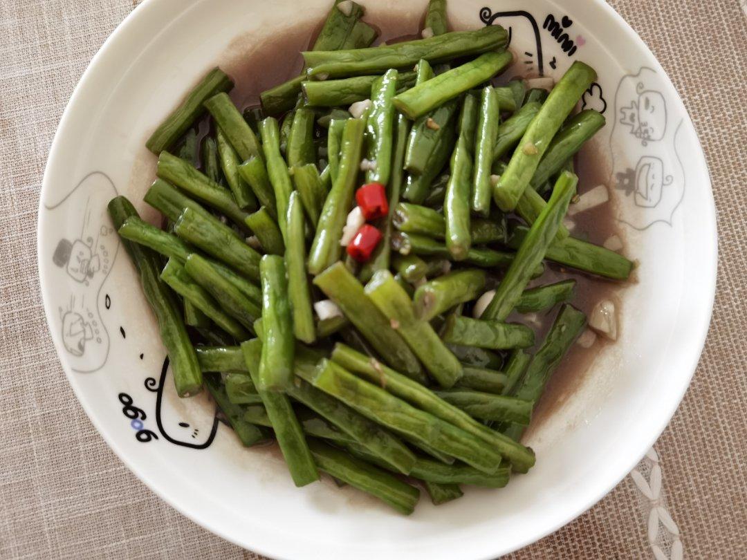 非常简单美味的家常菜～干煸四季豆