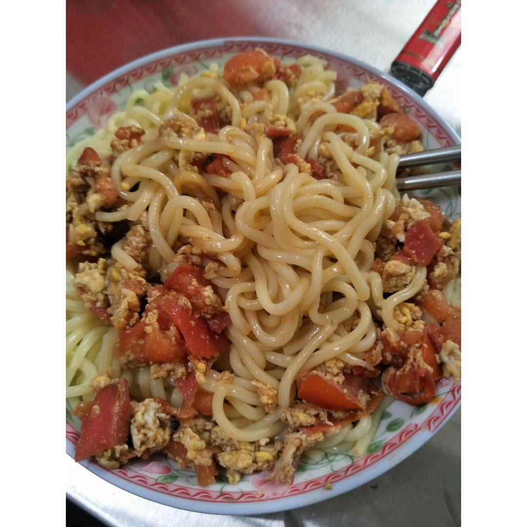 西红柿鸡蛋拌面