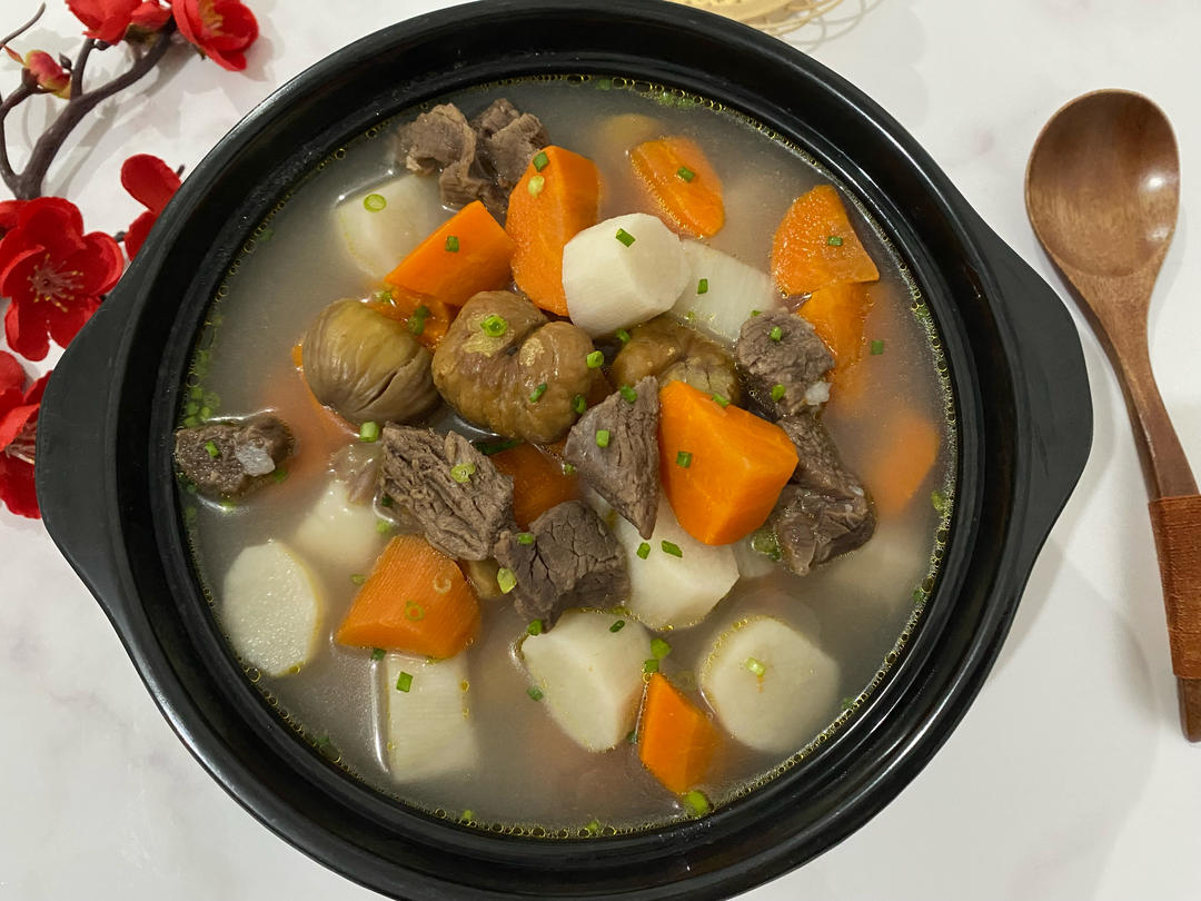 胡萝卜山药板栗羊肉汤