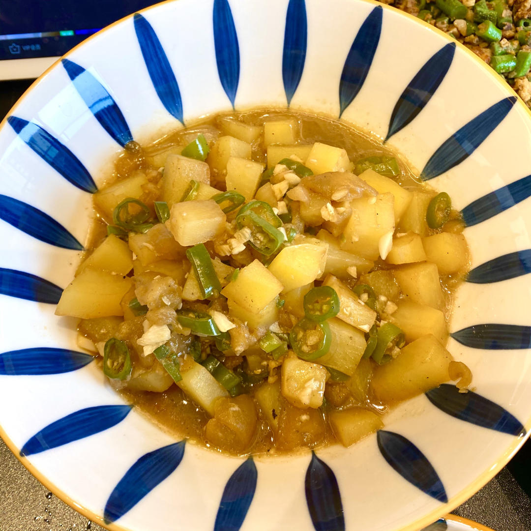 土豆炖茄子(东北菜)