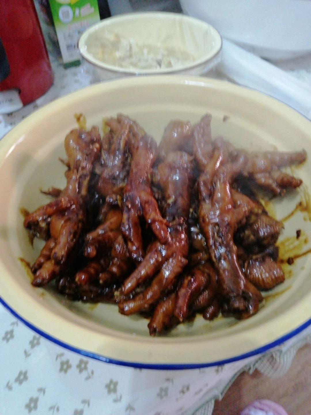 秘制红烧鸡爪
