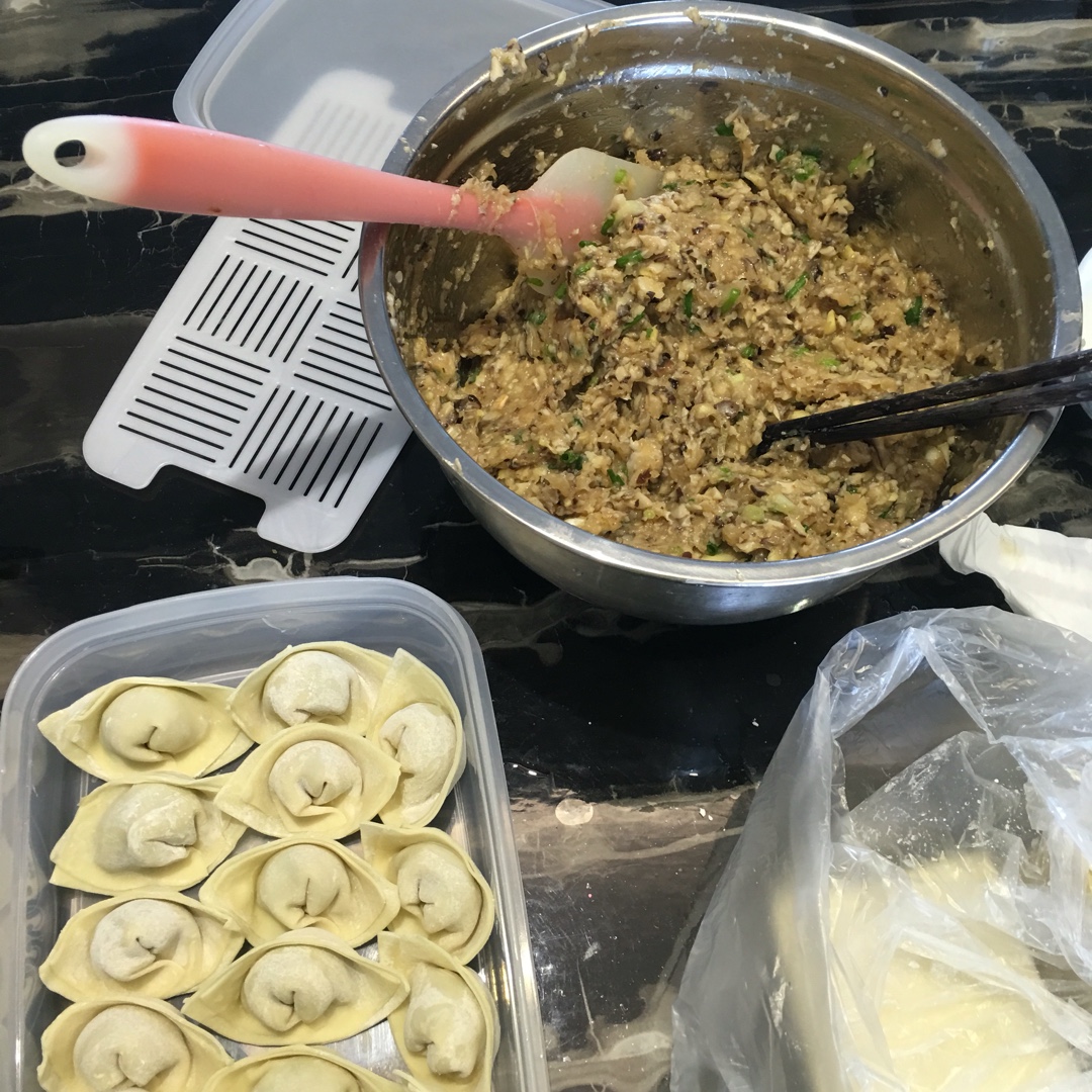 〖香菇鸡肉水饺〗、超简单的酸汤做法