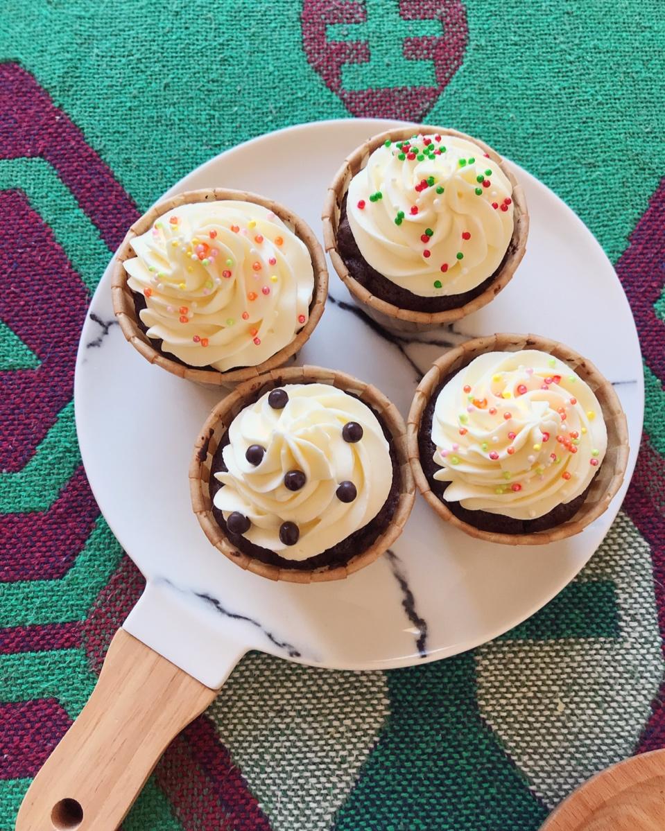 古典巧克力cupcake配马斯卡彭奶油霜