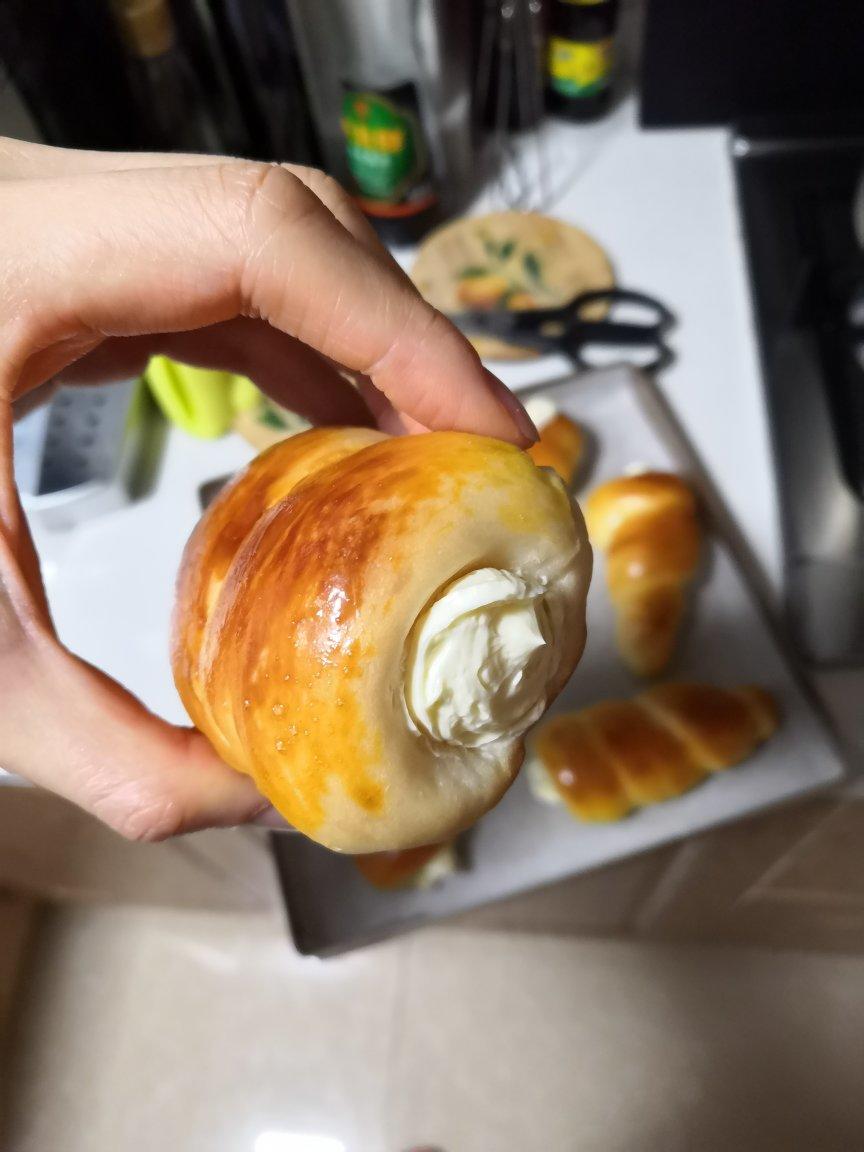 奶油螺旋面包『正好六个螺管的量』