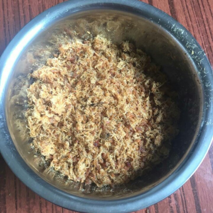 【亲手做零食】面包机做肉松