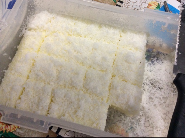 椰蓉牛奶小方