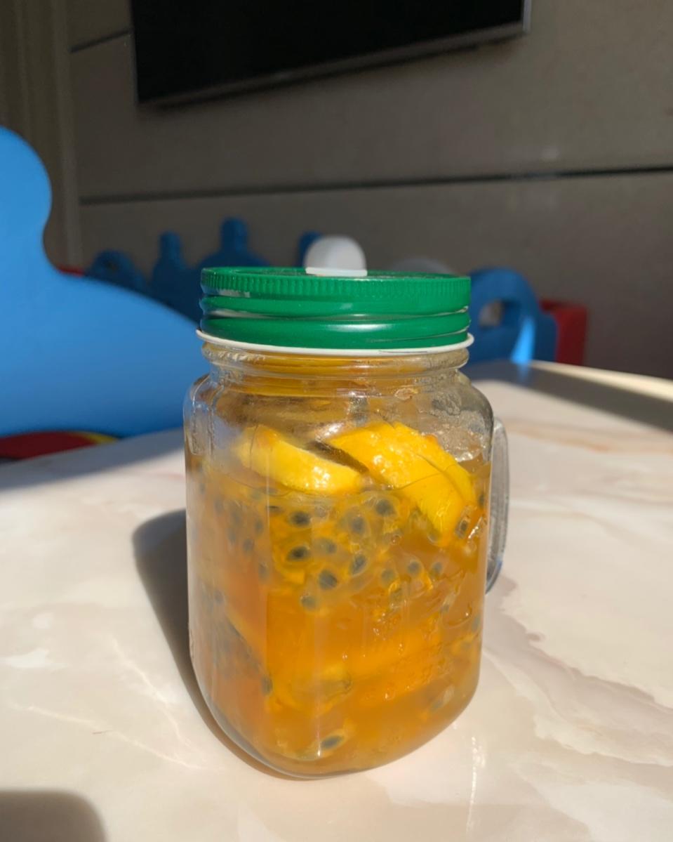 百香果柠檬蜂蜜茶