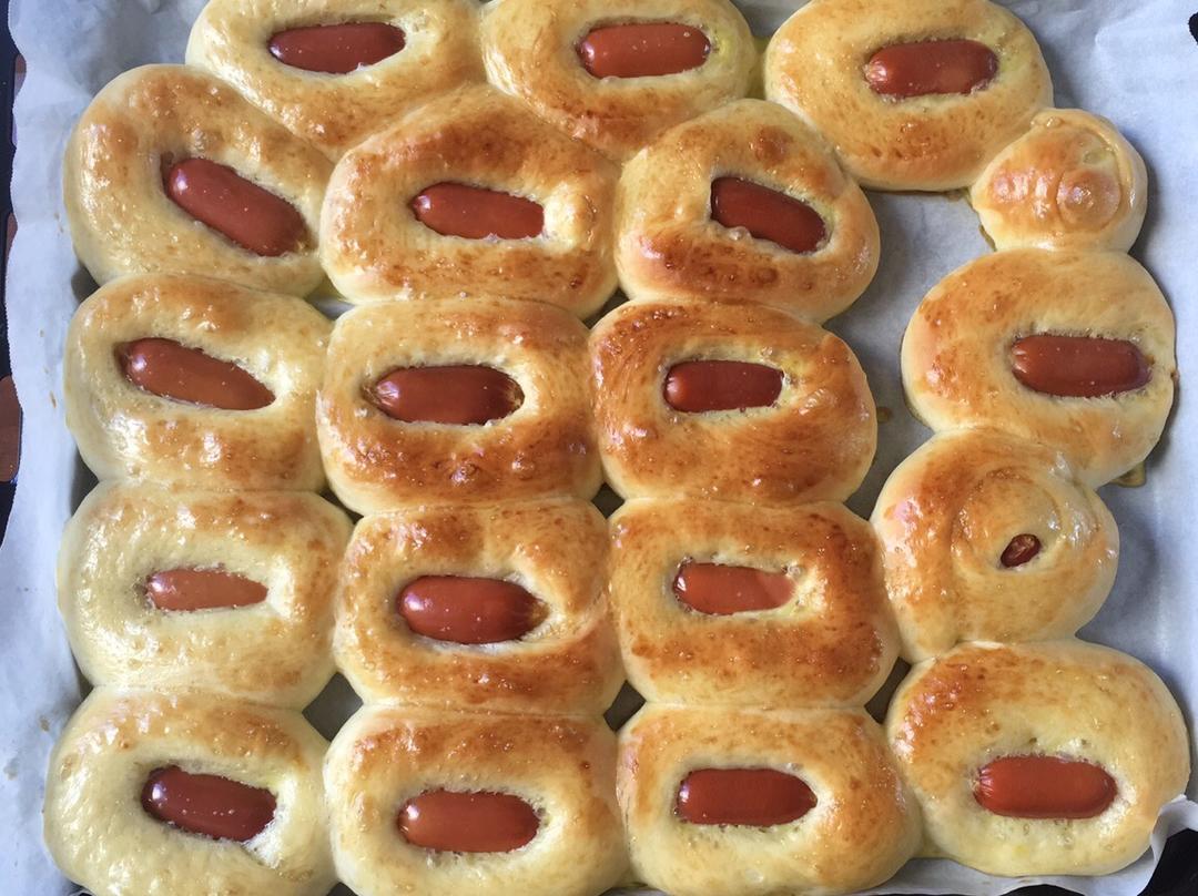 迷你芝士肠仔包