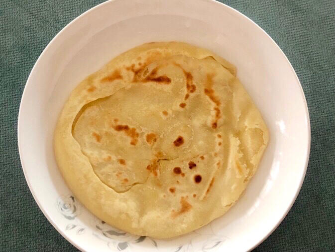 烙饼不硬的小窍门 掌握了你也能看出柔软多层凉了不硬的小油饼