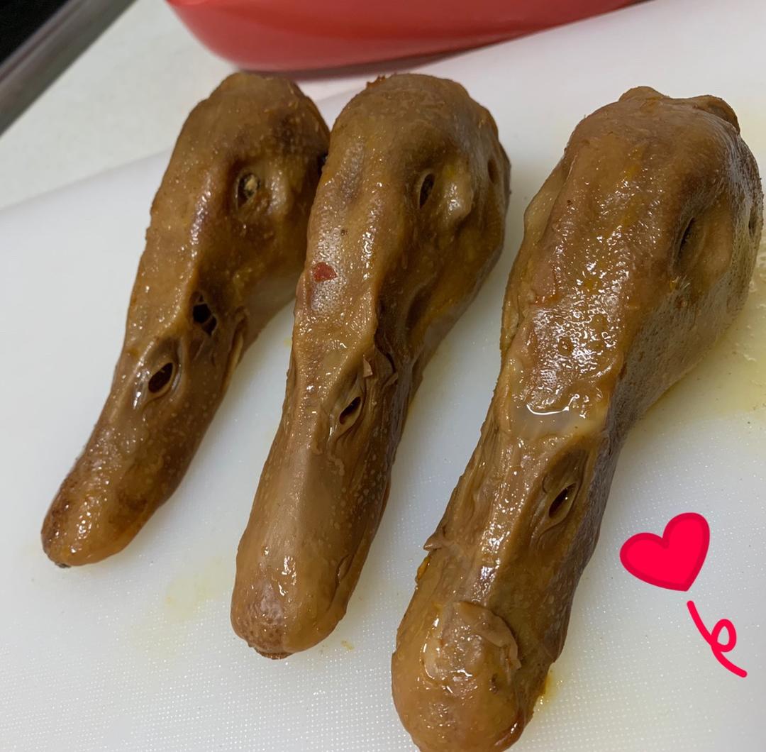 麻辣鸭头