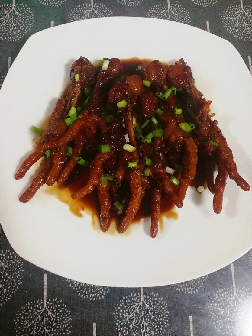 秘制红烧鸡爪