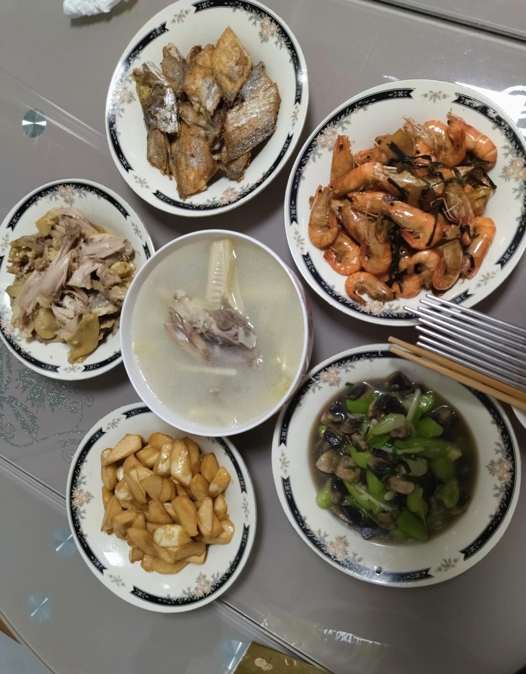 电饭煲版盐焗鸡的做法 步骤8