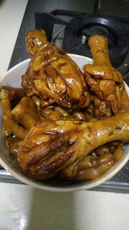 酱油鸡爪