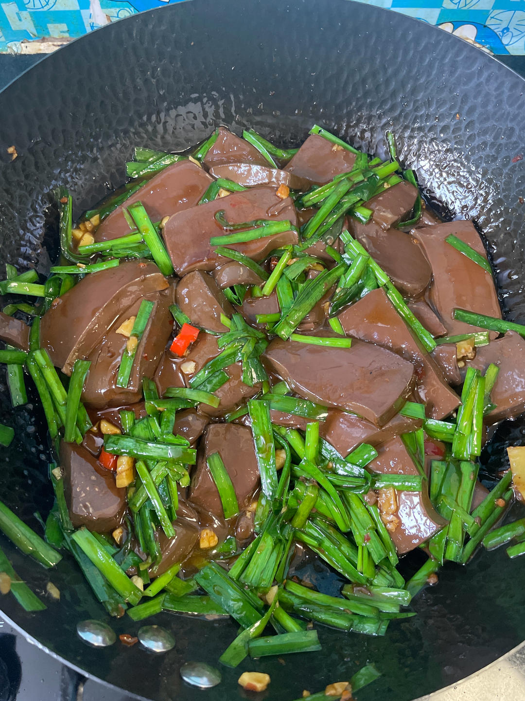 厨师长教你：“韭菜烧鸭血”的正宗做法，非常下饭