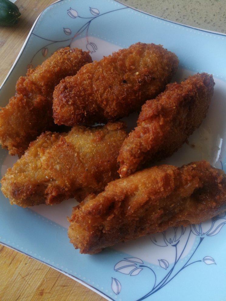 【鸡翅三吃】
黄金面包糠炸鸡翅