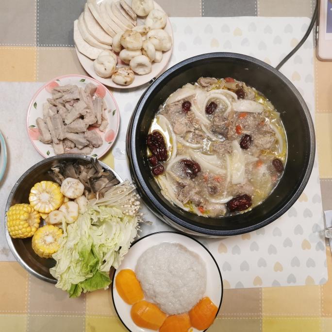 海南椰子鸡火锅|性价比超高