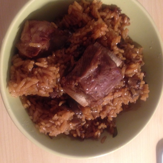 喷香排骨焖饭（爆好吃）