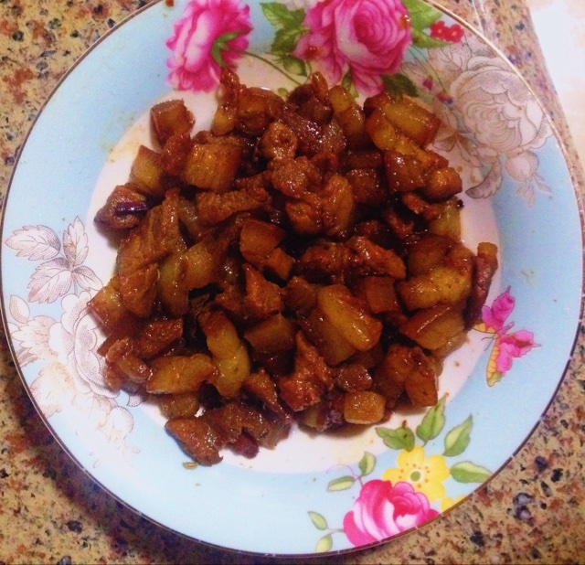 不焯水不放油的家常红烧肉