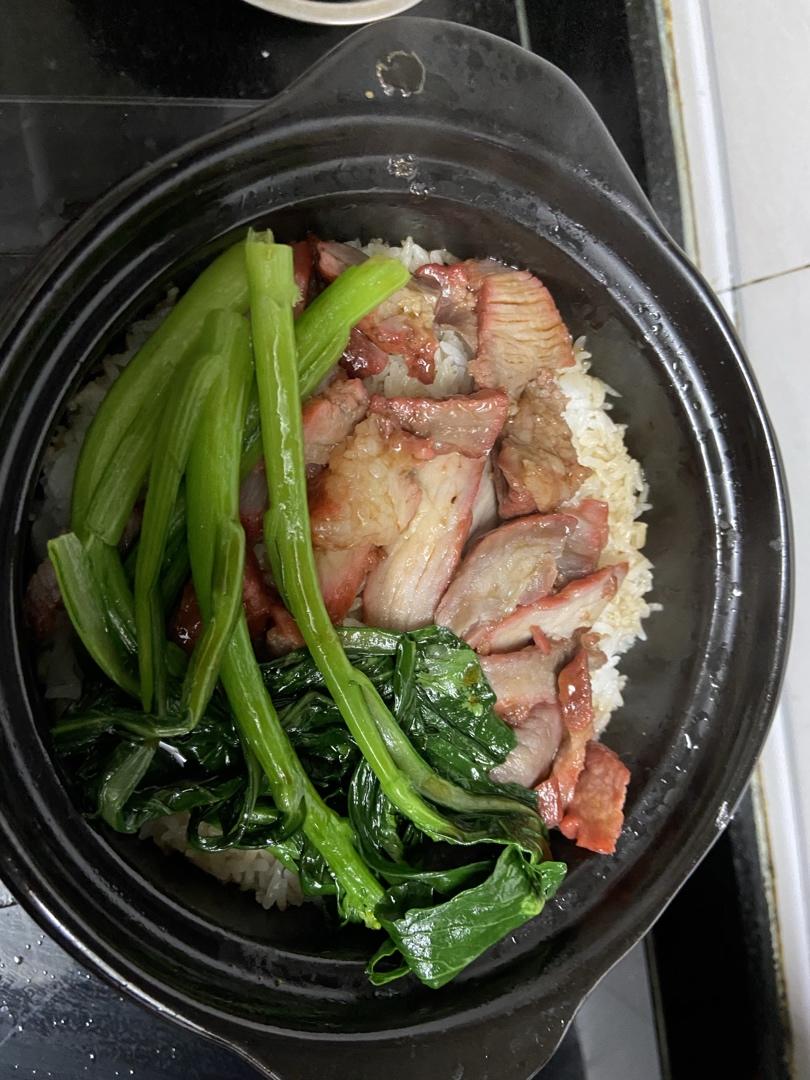 腊味煲仔饭，20分钟饭菜同出