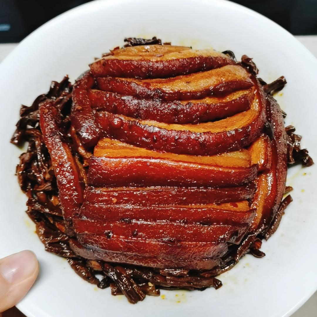 湖南老干妈版梅菜干豆角扣肉的做法步骤图