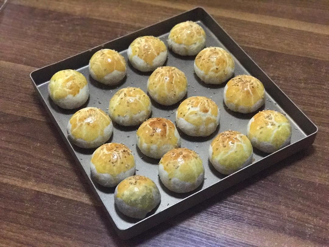 蛋黄酥