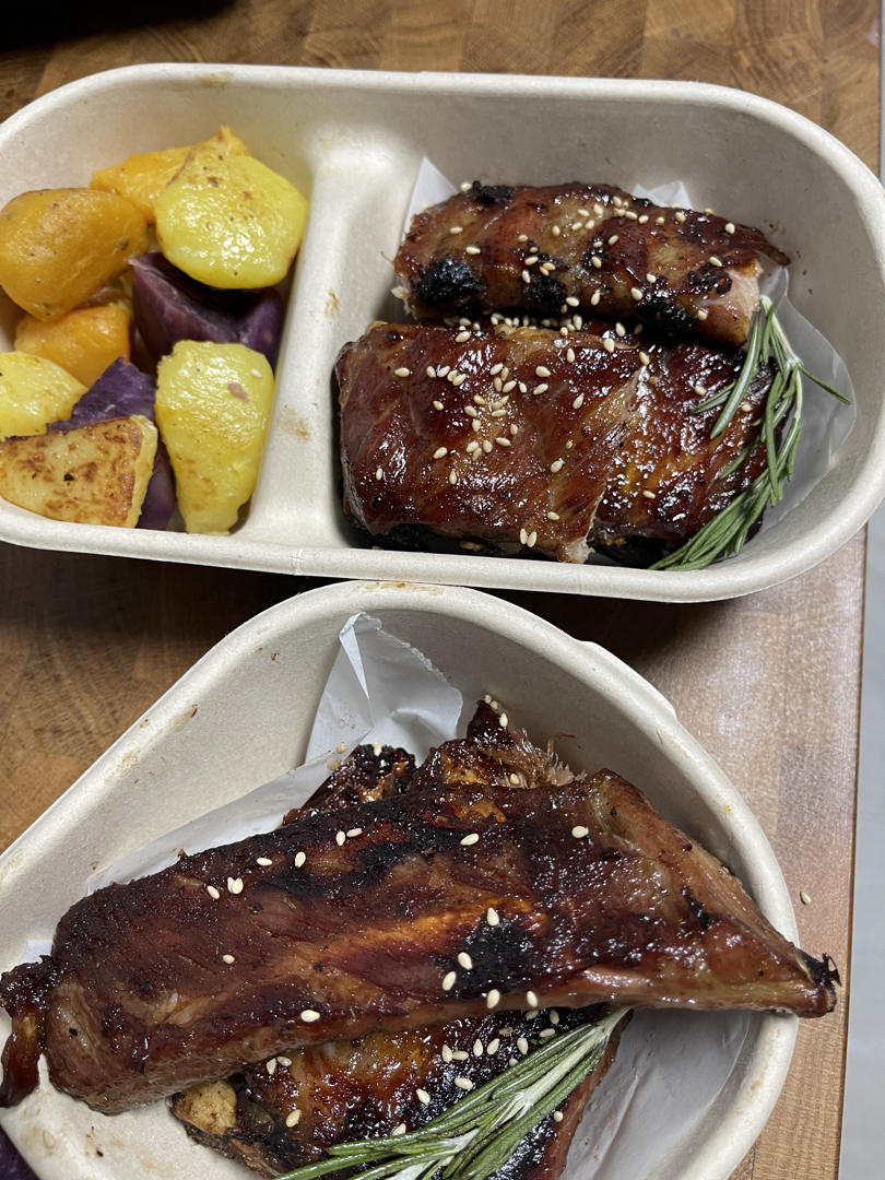 最简单的焦香软糯烤猪肋排