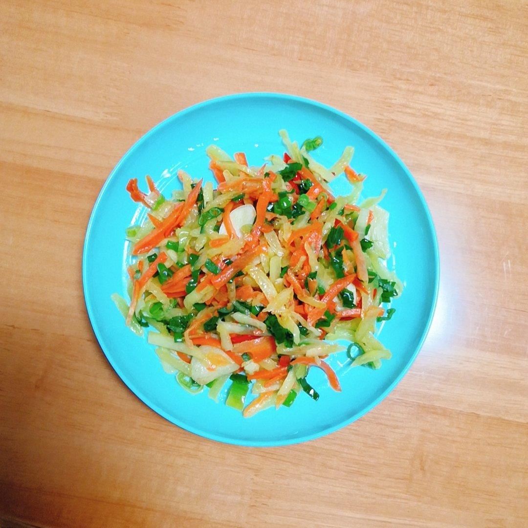 清炒土豆胡萝卜丝