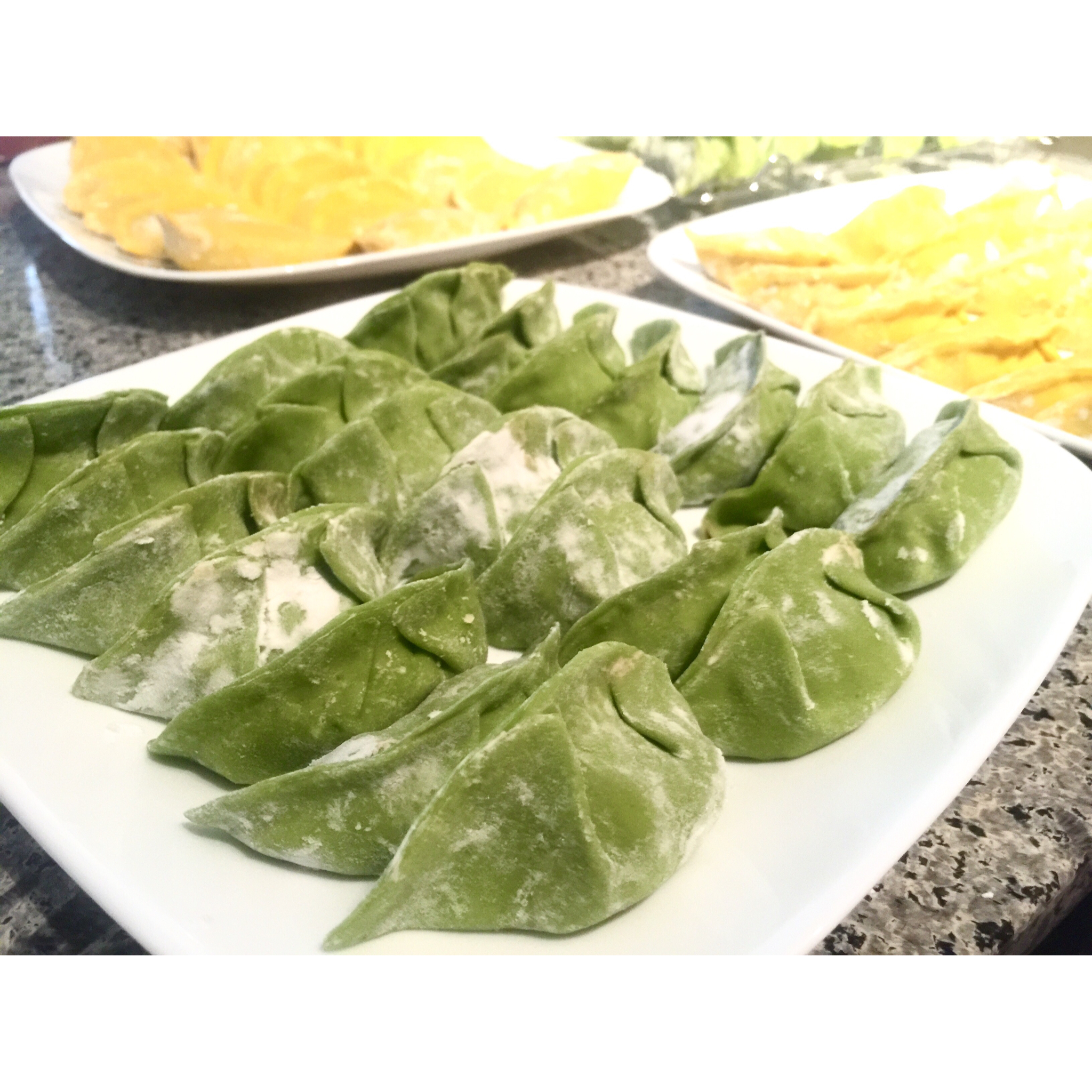 韭菜虾仁鲜肉水饺