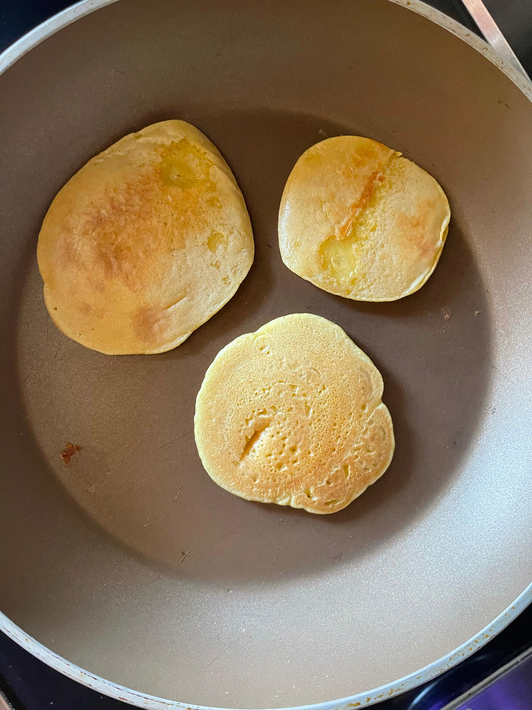 二十年面点老师傅分享的「玉米面饼子」做法，玉米控抓紧收😄😄😄