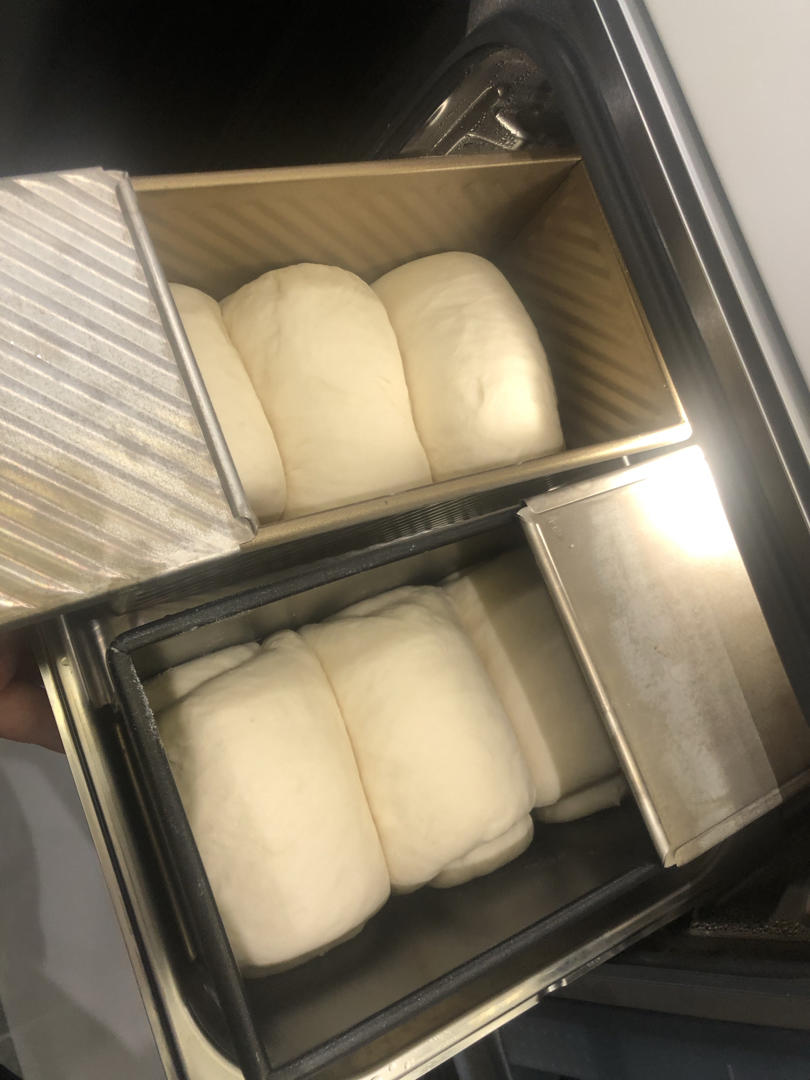 《Tinrry+》软绵绵的白吐司