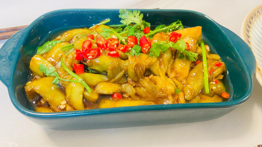 开胃下饭菜！巨简单的家常鱼香茄子煲