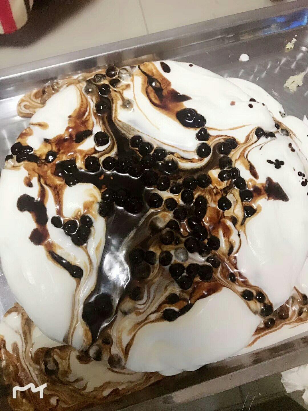 黑糖珍珠爆浆蛋糕
