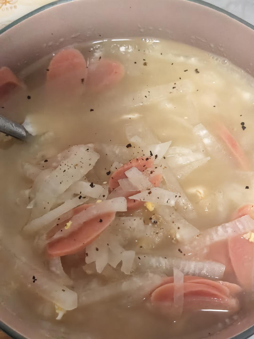 奶白鲜香的萝卜丝煎蛋汤
