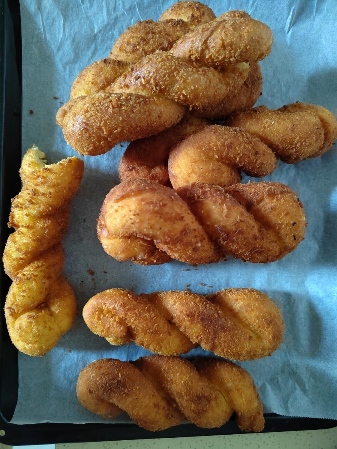 全网超🔥酸奶爆浆大麻花（附鲜奶麻薯馅配方）