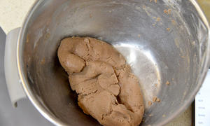 舌尖上的面包：巧克力摩卡爆浆面包的做法 步骤4