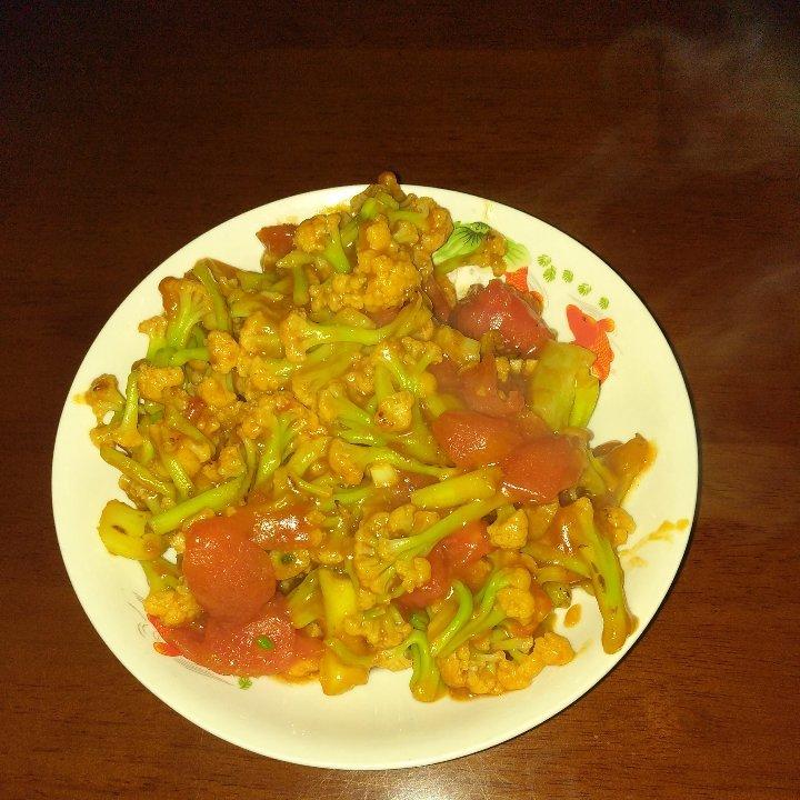有机花菜炒西红柿