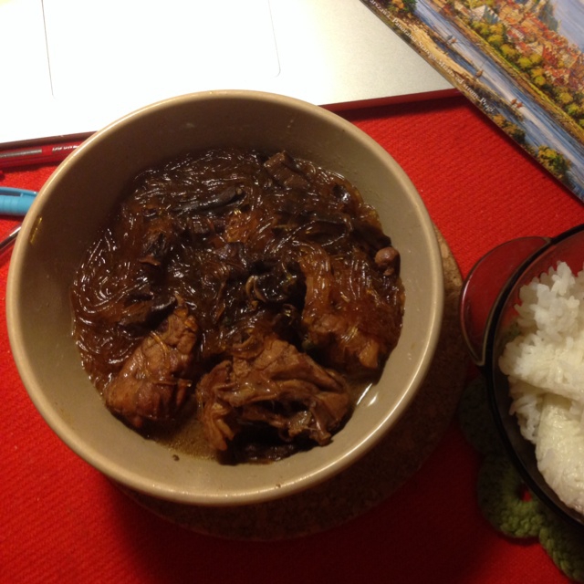 小鸡炖蘑菇