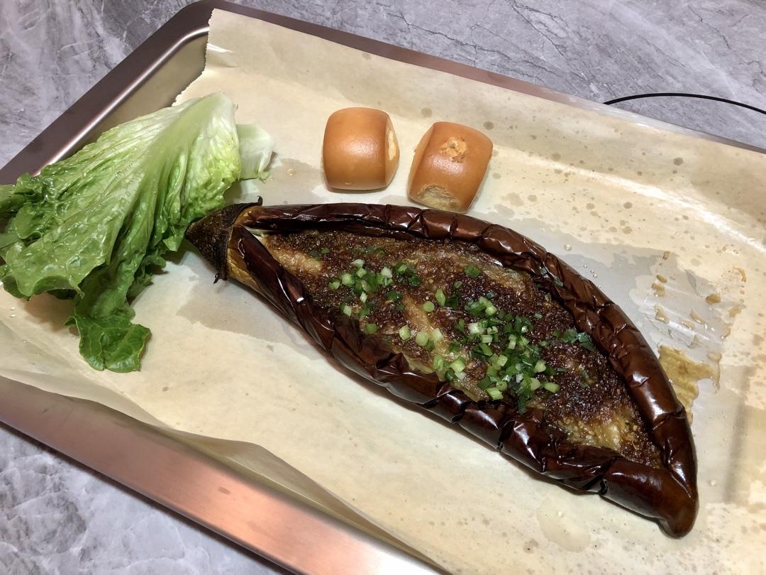 CC招牌菜销魂烤茄子，百吃不厌！