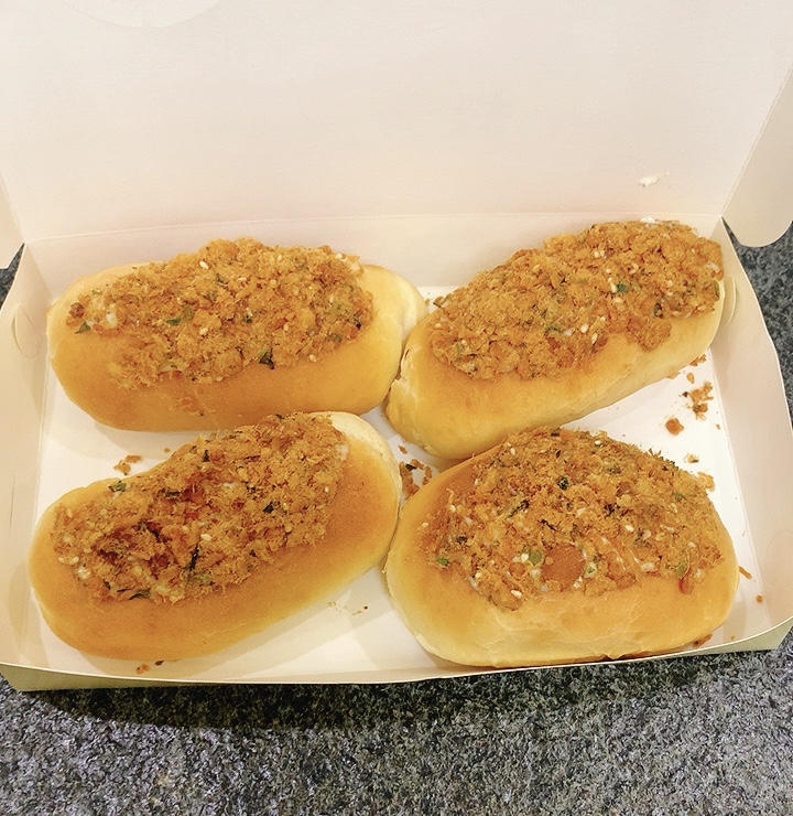 肉松包(手揉10分钟即可)