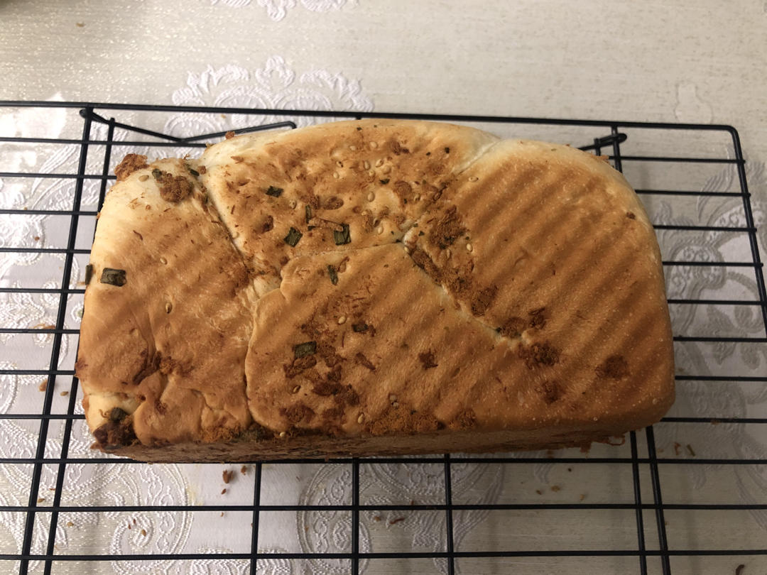 香葱肉松手撕吐司