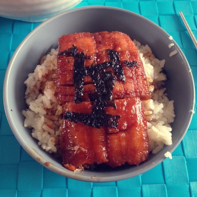 鳗鱼饭