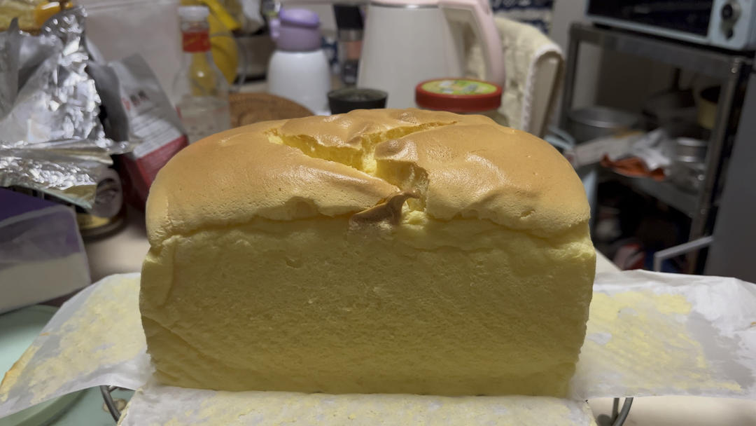 堪比柯基屁股
爆浆芝士🧀古早蛋糕
