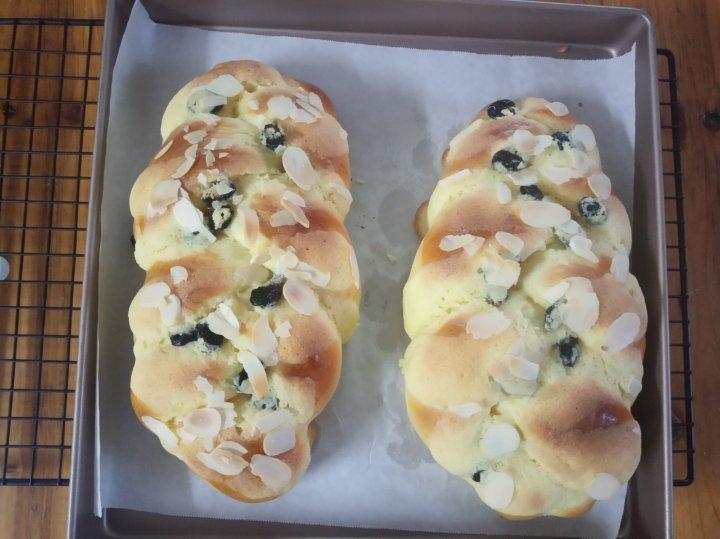 风情麻花辫【辫子面包】