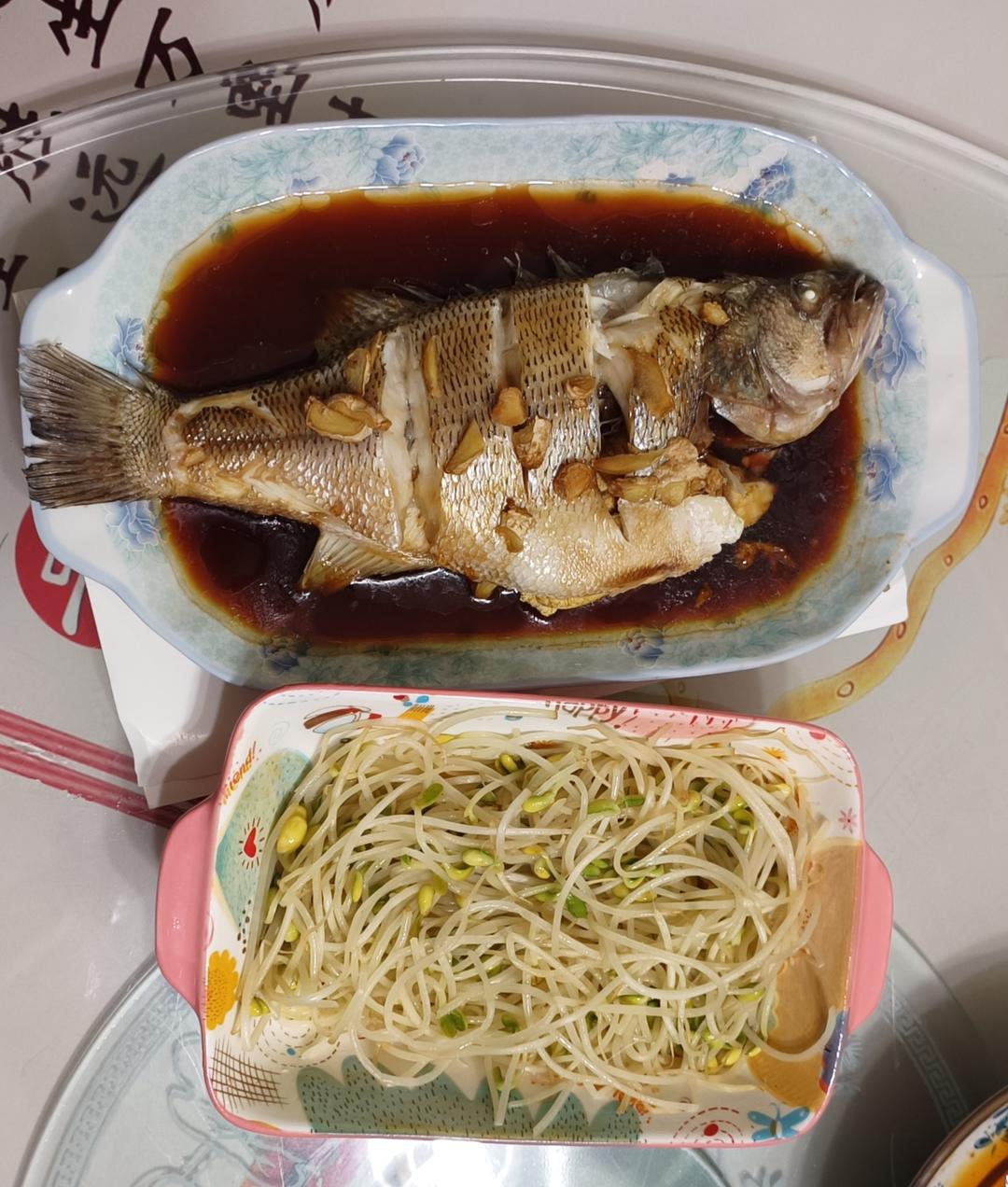 清蒸鲈鱼