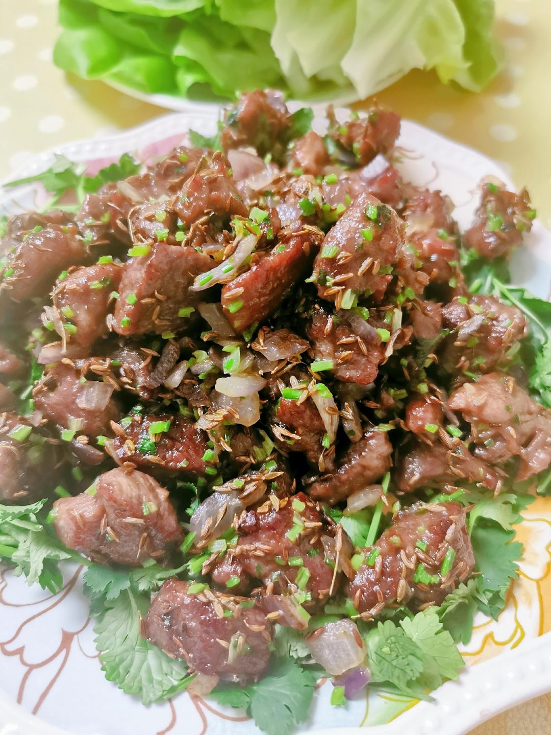 干嘛还要出去撸串——家常孜然羊肉